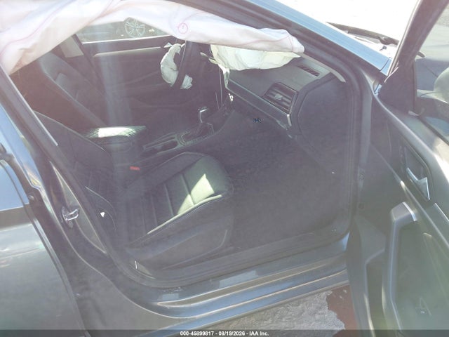 2024 Volkswagen Jetta 1.5t Se მანქანა იყიდება აუქციონზე, vin: 3VWEM7BUXRM059695, აუქციონის ნომერი: 45899817