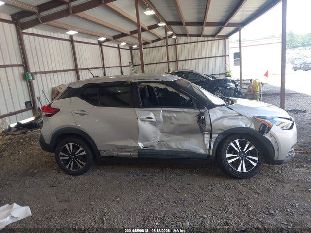 2019 Nissan Kicks Sv მანქანა იყიდება აუქციონზე, vin: 3N1CP5CU8KL552634, აუქციონის ნომერი: 45899818