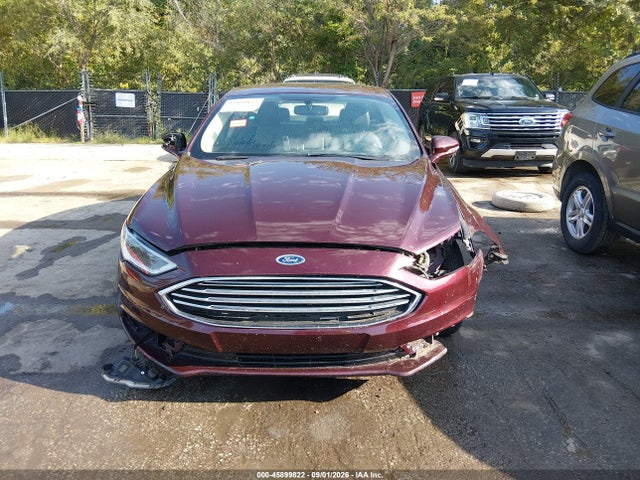 45899822 :رقم المزاد ، 3FA6P0T92HR342096 vin ، 2017 Ford Fusion Se مزاد بيع