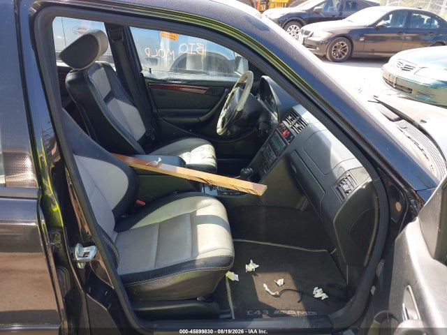 45899830 :رقم المزاد ، WDBHA33G5WF736947 vin ، 1998 Mercedes-benz C 43 مزاد بيع