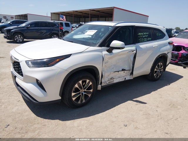 2021 Toyota Highlander Xle მანქანა იყიდება აუქციონზე, vin: 5TDGZRBH3MS060434, აუქციონის ნომერი: 45899836