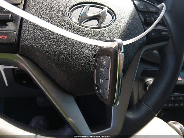 Продажа на аукционе авто 2016 Hyundai Tucson Limited, vin: KM8J33A23GU198455, номер лота: 45899846