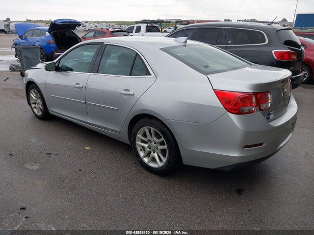 Chevrolet MALIBU 1LT 2015 1G11C5SL3FF234745 Image 3