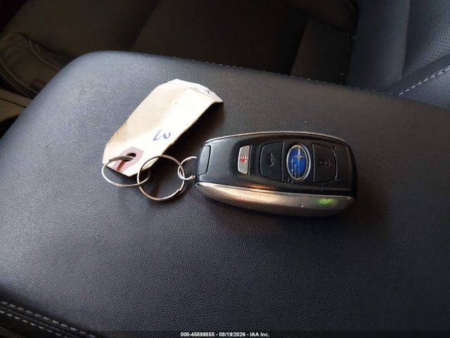 45899855 :رقم المزاد ، 4S3BNAN68H3033349 vin ، 2017 Subaru Legacy 2.5i Limited مزاد بيع