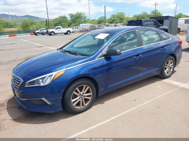 Hyundai SONATA SE 2016 5NPE24AF5GH285821 Image 2