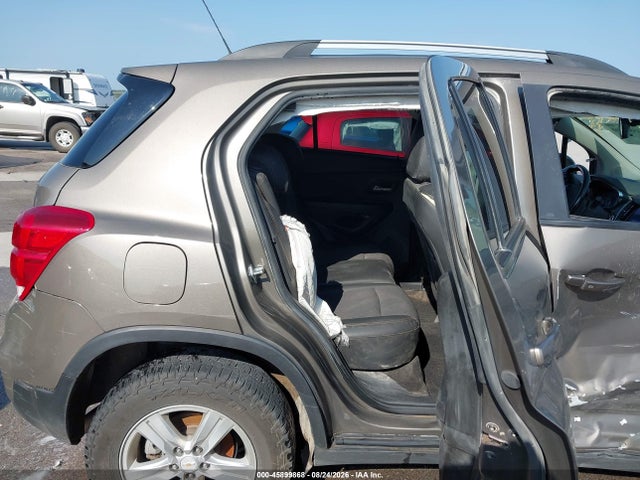 Продажа на аукционе авто 2022 Chevrolet Trax Awd Lt, vin: KL7CJPSM2NB567693, номер лота: 45899868