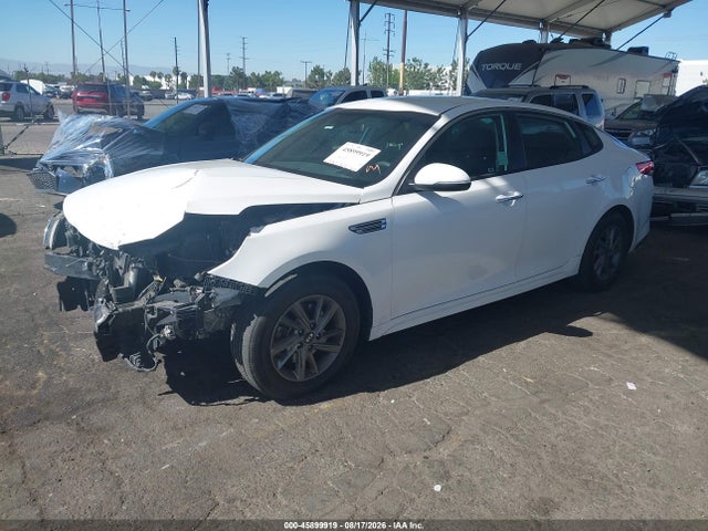 KIA Optima Lx 2020 5XXGT4L35LG415983 Image 2