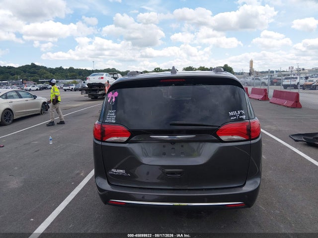 Продаж на аукціоні авто 2017 Chrysler Pacifica Touring-l, vin: 2C4RC1BG2HR831225, номер лоту: 45899922