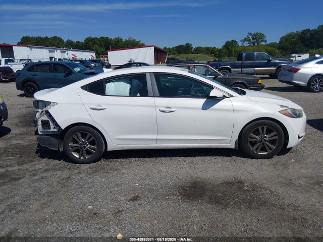 2018 Hyundai Elantra Sel მანქანა იყიდება აუქციონზე, vin: 5NPD84LF3JH246045, აუქციონის ნომერი: 45899971