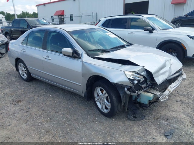 45899989 :رقم المزاد ، 1HGCM56336A048015 vin ، 2006 Honda Accord 2.4 Se مزاد بيع