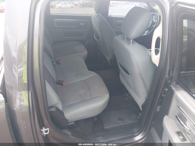 45899995 :رقم المزاد ، 1C6RR7LT7FS731766 vin ، 2015 Ram 1500 مزاد بيع
