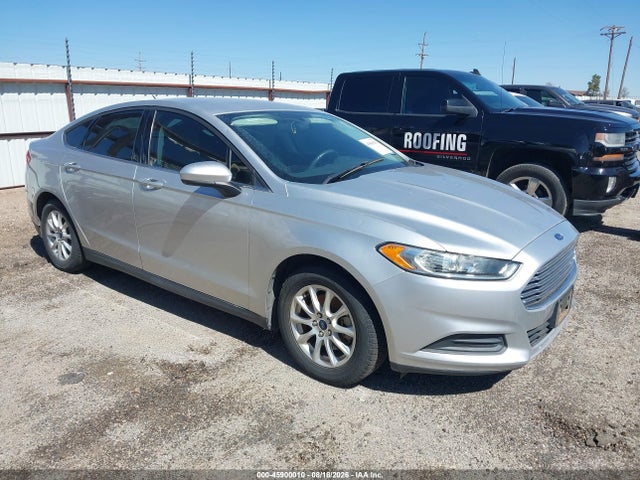 2015 Ford Fusion S მანქანა იყიდება აუქციონზე, vin: 3FA6P0G76FR304716, აუქციონის ნომერი: 45900010