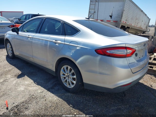 2015 Ford Fusion S მანქანა იყიდება აუქციონზე, vin: 3FA6P0G76FR304716, აუქციონის ნომერი: 45900010