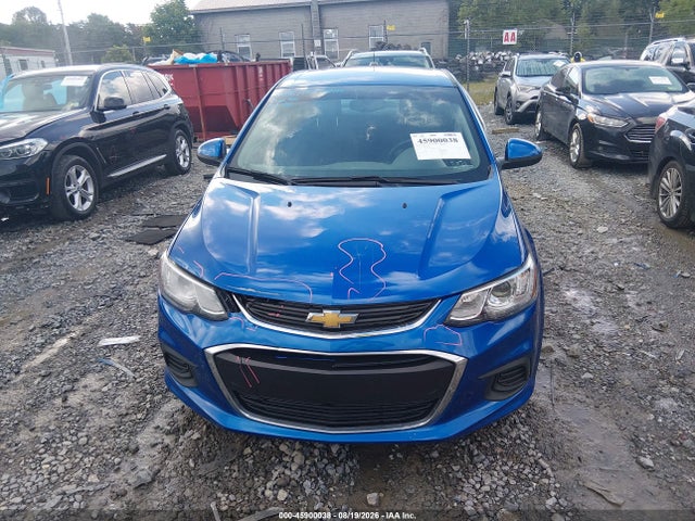 45900038 :رقم المزاد ، 1G1JD5SB5L4141205 vin ، 2020 Chevrolet Sonic Fwd  Lt مزاد بيع