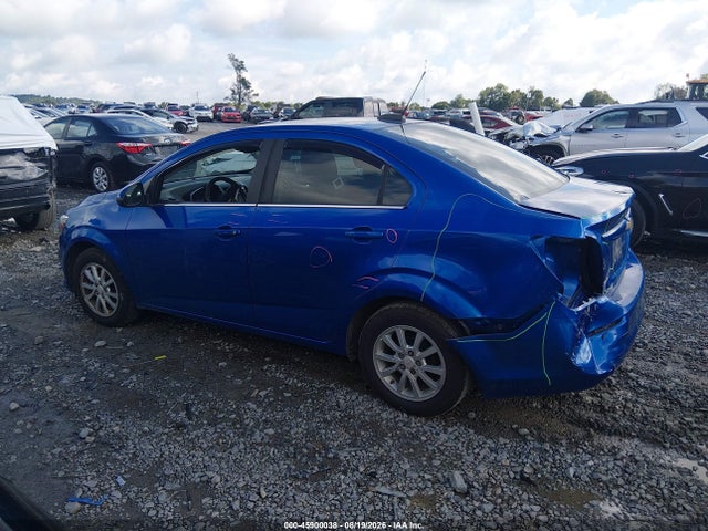 45900038 :رقم المزاد ، 1G1JD5SB5L4141205 vin ، 2020 Chevrolet Sonic Fwd  Lt مزاد بيع