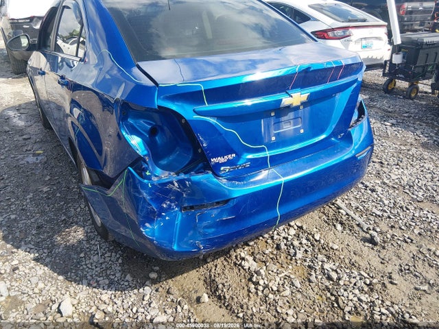45900038 :رقم المزاد ، 1G1JD5SB5L4141205 vin ، 2020 Chevrolet Sonic Fwd  Lt مزاد بيع