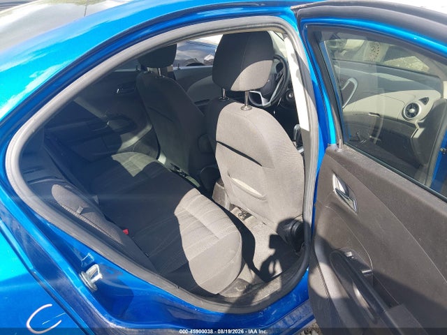 45900038 :رقم المزاد ، 1G1JD5SB5L4141205 vin ، 2020 Chevrolet Sonic Fwd  Lt مزاد بيع
