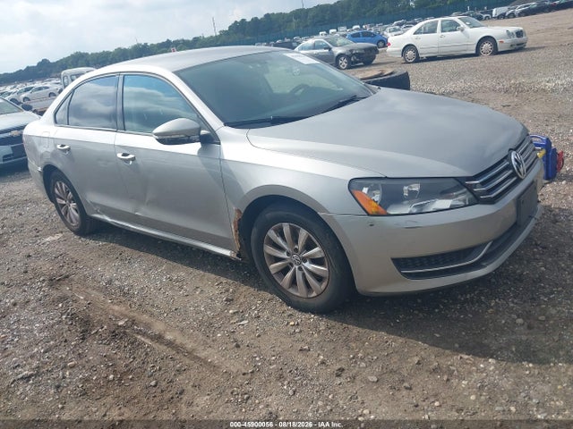 45900056 :رقم المزاد ، 1VWAP7A32CC051999 vin ، 2012 Volkswagen Passat 2.5l S مزاد بيع
