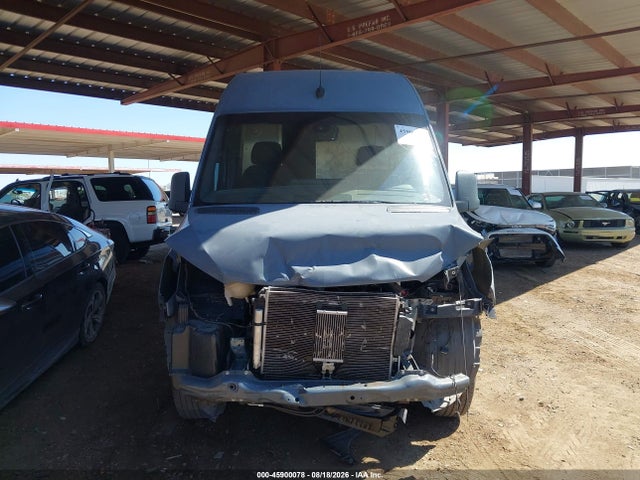 45900078 :رقم المزاد ، WD4PF0CD7KP066606 vin ، 2019 Mercedes-benz Sprinter 2500 Standard Roof V6 مزاد بيع