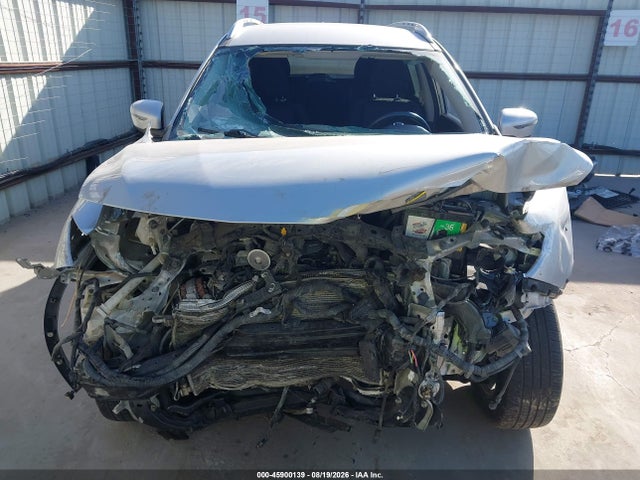 Продаж на аукціоні авто 2017 Nissan Rogue Sv, vin: KNMAT2MT0HP619633, номер лоту: 45900139