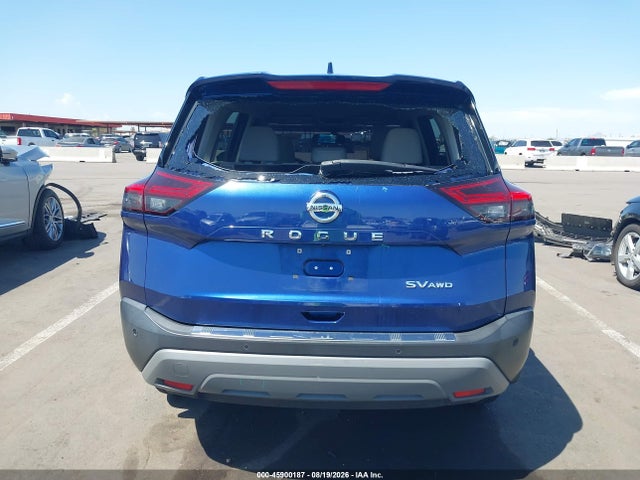 45900187 :رقم المزاد ، 5N1AT3BBXMC776051 vin ، 2021 Nissan Rogue Sv Intelligent Awd مزاد بيع