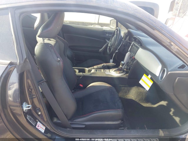 2013 Subaru Brz Limited მანქანა იყიდება აუქციონზე, vin: JF1ZCAC14D2607317, აუქციონის ნომერი: 45900190
