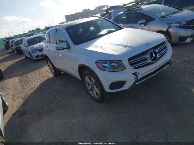 45900231 :رقم المزاد ، WDC0G4JB1JV054425 vin ، 2018 Mercedes-benz Glc 300 مزاد بيع