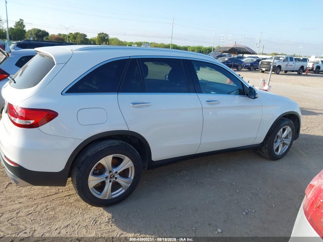 45900231 :رقم المزاد ، WDC0G4JB1JV054425 vin ، 2018 Mercedes-benz Glc 300 مزاد بيع