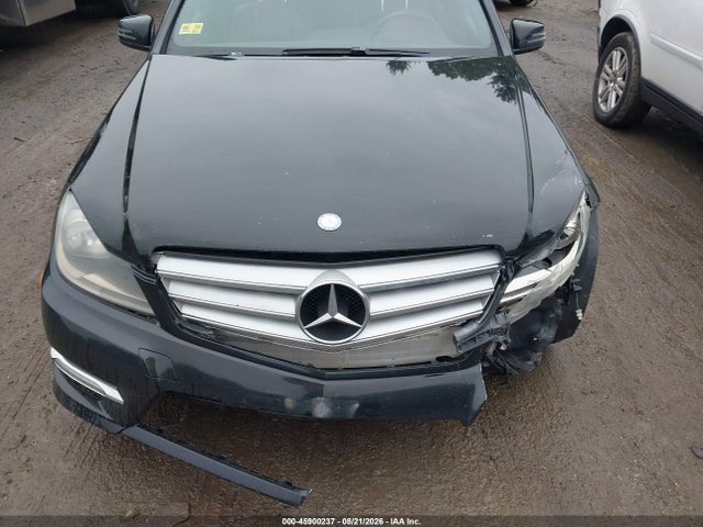 45900237 :رقم المزاد ، WDDGF8AB4DG130054 vin ، 2013 Mercedes-benz C 300 Sport 4matic مزاد بيع