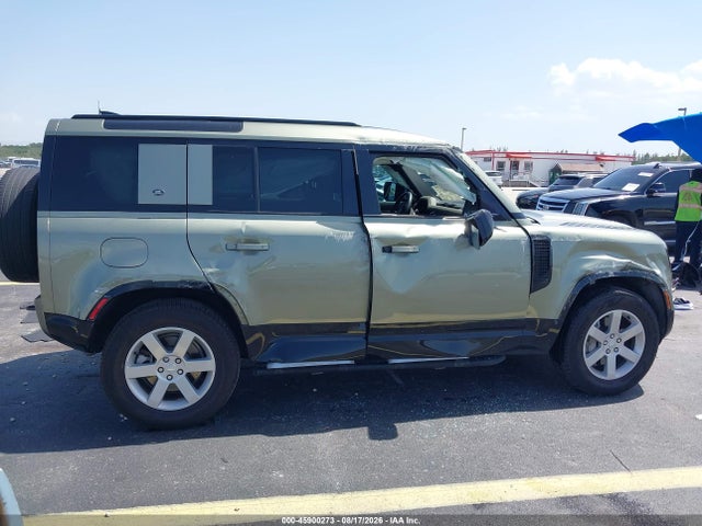 2022 Land Rover Defender 110 X-dynamic Hse მანქანა იყიდება აუქციონზე, vin: SALE37RU0N2082795, აუქციონის ნომერი: 45900273