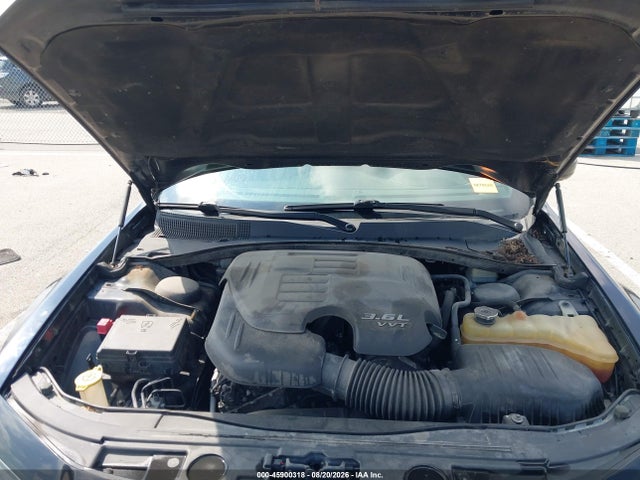 45900318 :رقم المزاد ، 2C3CCAGG6EH353072 vin ، 2014 Chrysler 300 مزاد بيع