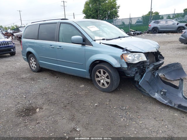 45900336 :رقم المزاد ، 2A8HR54P58R786739 vin ، 2008 Chrysler Town & Country Touring مزاد بيع