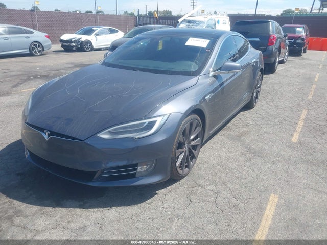 Продаж на аукціоні авто 2018 Tesla Model S 100d/75d/p100d, vin: 5YJSA1E20JF282987, номер лоту: 45900343