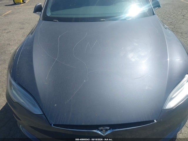 Продаж на аукціоні авто 2018 Tesla Model S 100d/75d/p100d, vin: 5YJSA1E20JF282987, номер лоту: 45900343