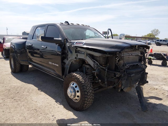 Продаж на аукціоні авто 2022 Ram 3500 Limited Longhorn  4x4 6'4 Box, vin: 3C63RRNL3NG428956, номер лоту: 45900372