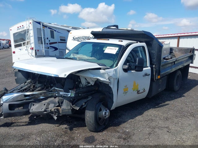 Aukcja sprzedaży 2010 Chevrolet Silverado 3500hd Chassis Work Truck, vin: 1GB6KZBK4AF124170, numer aukcji: 45900378