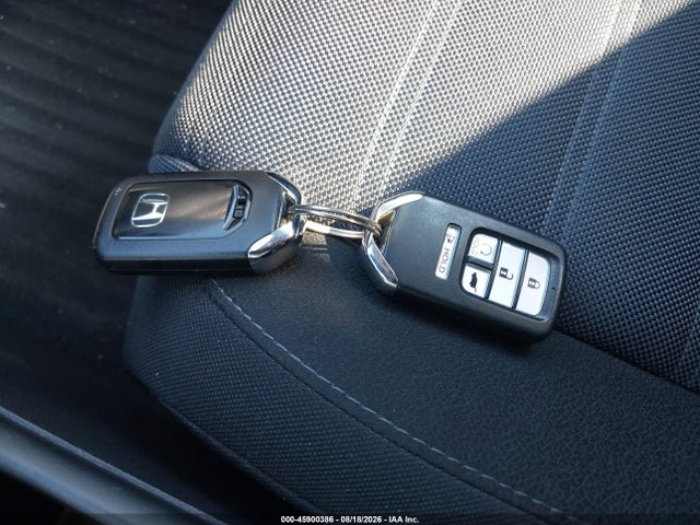 Продажа на аукционе авто 2020 Honda Cr-v Awd Ex, vin: 7FARW2H5XLE016184, номер лота: 45900386
