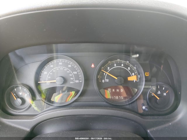 45900391 :رقم المزاد ، 1C4NJRFB9GD697509 vin ، 2016 Jeep Patriot Latitude مزاد بيع