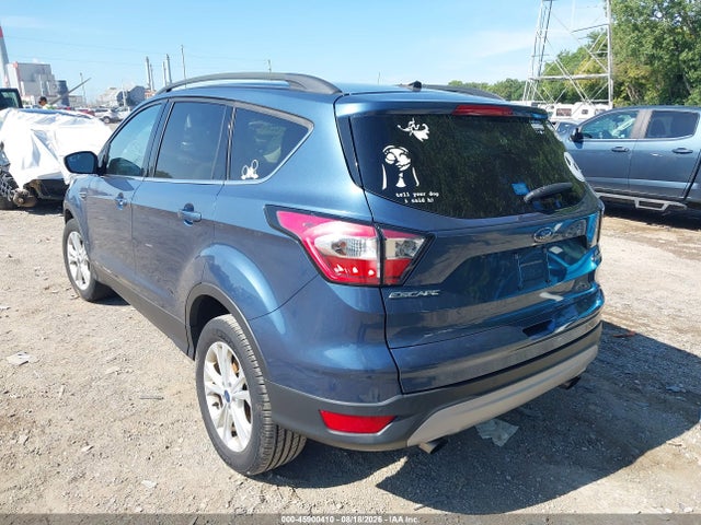 Продажа на аукционе авто 2018 Ford Escape Se, vin: 1FMCU0GD4JUC49949, номер лота: 45900410