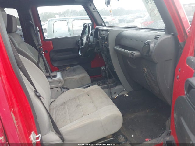 2007 Jeep Wrangler Unlimited Rubicon მანქანა იყიდება აუქციონზე, vin: 1J4GA69137L133154, აუქციონის ნომერი: 45900430