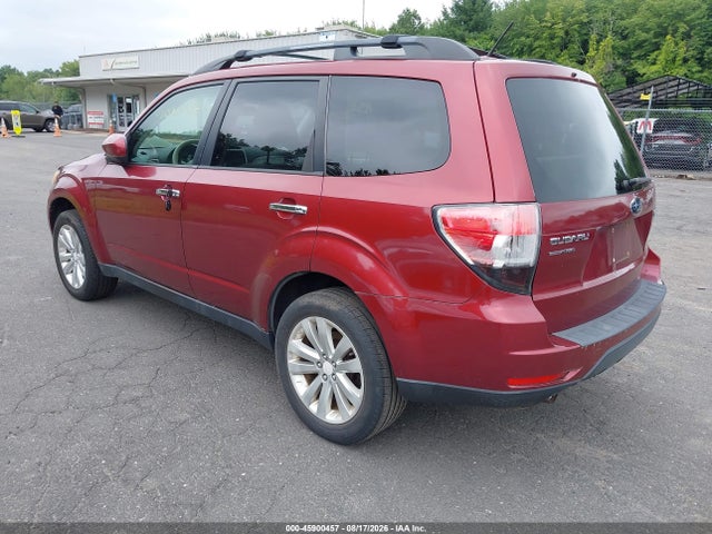 Продажа на аукционе авто 2011 Subaru Forester 2.5x Premium, vin: JF2SHADC1BH772427, номер лота: 45900457