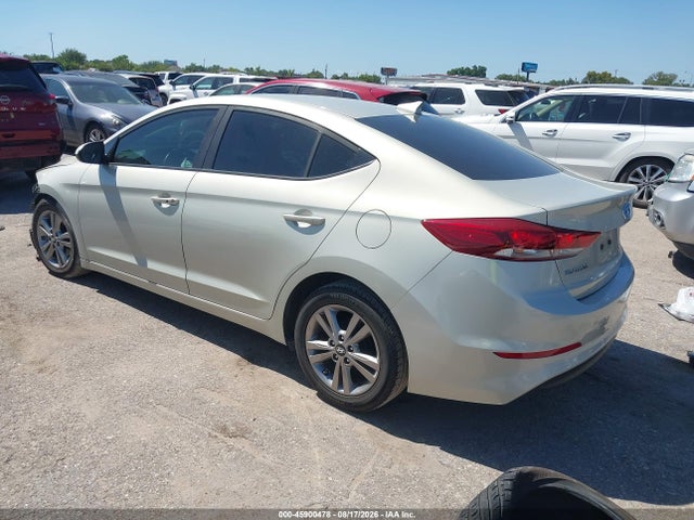 45900478 :رقم المزاد ، KMHD84LF6HU177783 vin ، 2017 Hyundai Elantra Se مزاد بيع