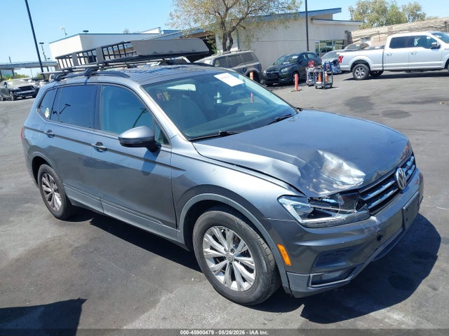 2018 Volkswagen Tiguan 2.0t S მანქანა იყიდება აუქციონზე, vin: 3VV1B7AX3JM032038, აუქციონის ნომერი: 45900479