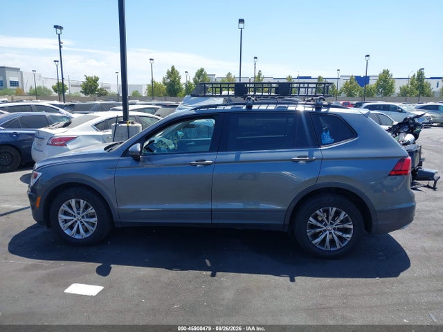 2018 Volkswagen Tiguan 2.0t S მანქანა იყიდება აუქციონზე, vin: 3VV1B7AX3JM032038, აუქციონის ნომერი: 45900479