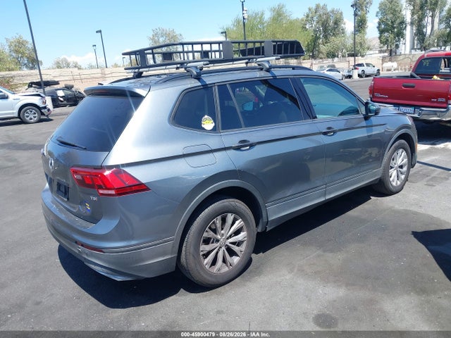 2018 Volkswagen Tiguan 2.0t S მანქანა იყიდება აუქციონზე, vin: 3VV1B7AX3JM032038, აუქციონის ნომერი: 45900479