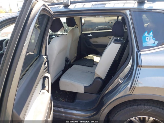 2018 Volkswagen Tiguan 2.0t S მანქანა იყიდება აუქციონზე, vin: 3VV1B7AX3JM032038, აუქციონის ნომერი: 45900479
