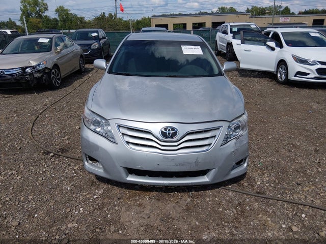45900489 :رقم المزاد ، 4T1BK3EK0BU613855 vin ، 2011 Toyota Camry Le V6 مزاد بيع
