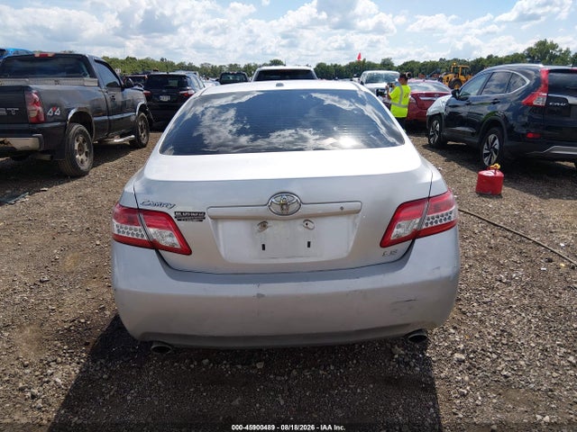 45900489 :رقم المزاد ، 4T1BK3EK0BU613855 vin ، 2011 Toyota Camry Le V6 مزاد بيع