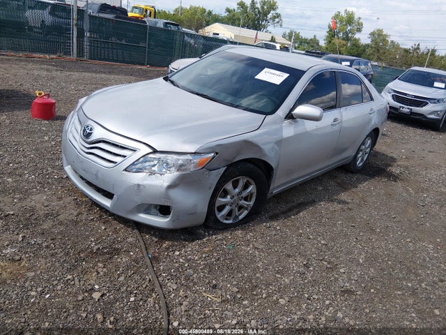 45900489 :رقم المزاد ، 4T1BK3EK0BU613855 vin ، 2011 Toyota Camry Le V6 مزاد بيع