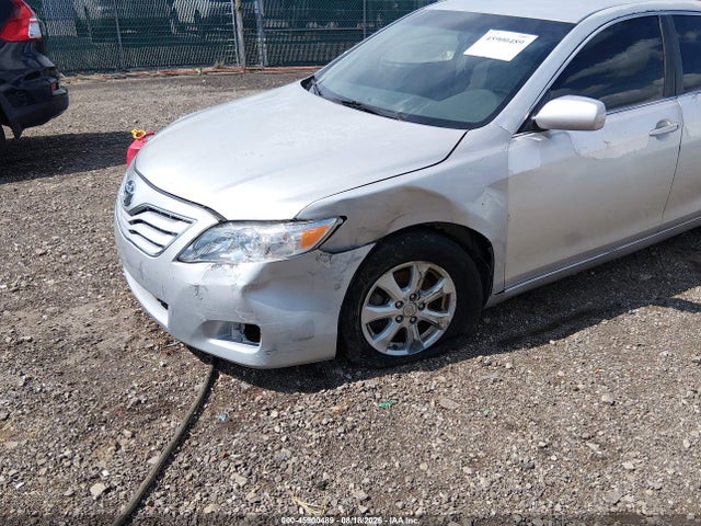 45900489 :رقم المزاد ، 4T1BK3EK0BU613855 vin ، 2011 Toyota Camry Le V6 مزاد بيع